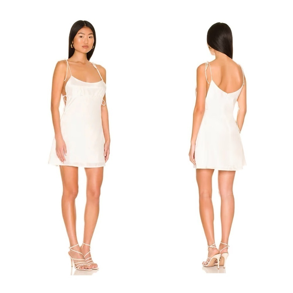 Superdown | Ivory Fairy Feminine Tamra Mini Dress Tie Shoulder Slip Dress | S